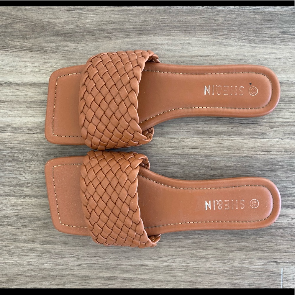 Tan knitted sandals